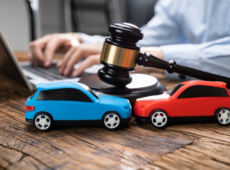 Lawyers Dealing with Car Accidents